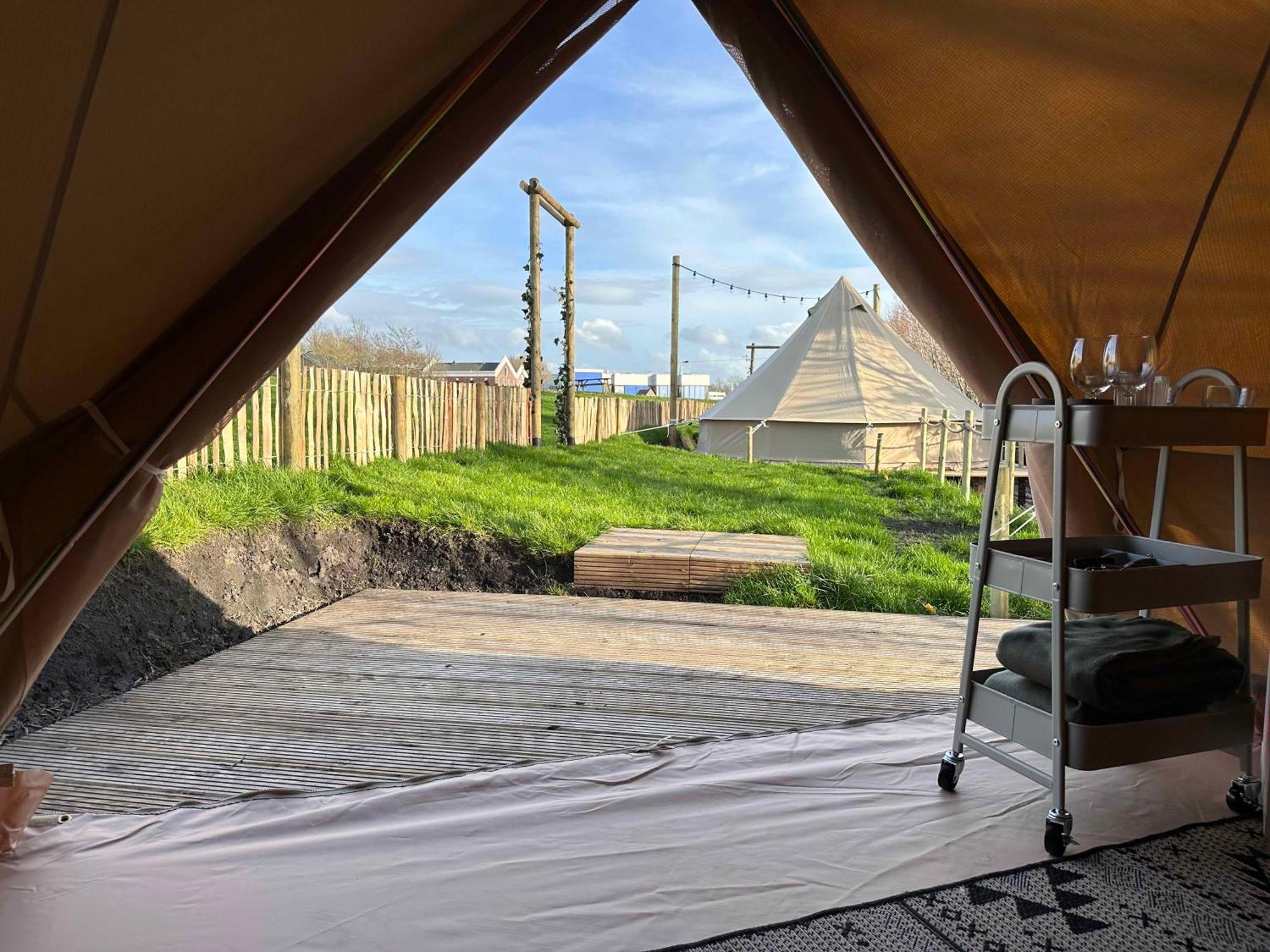 Glamping De Hof Van Eeden Warmond Exteriér fotografie