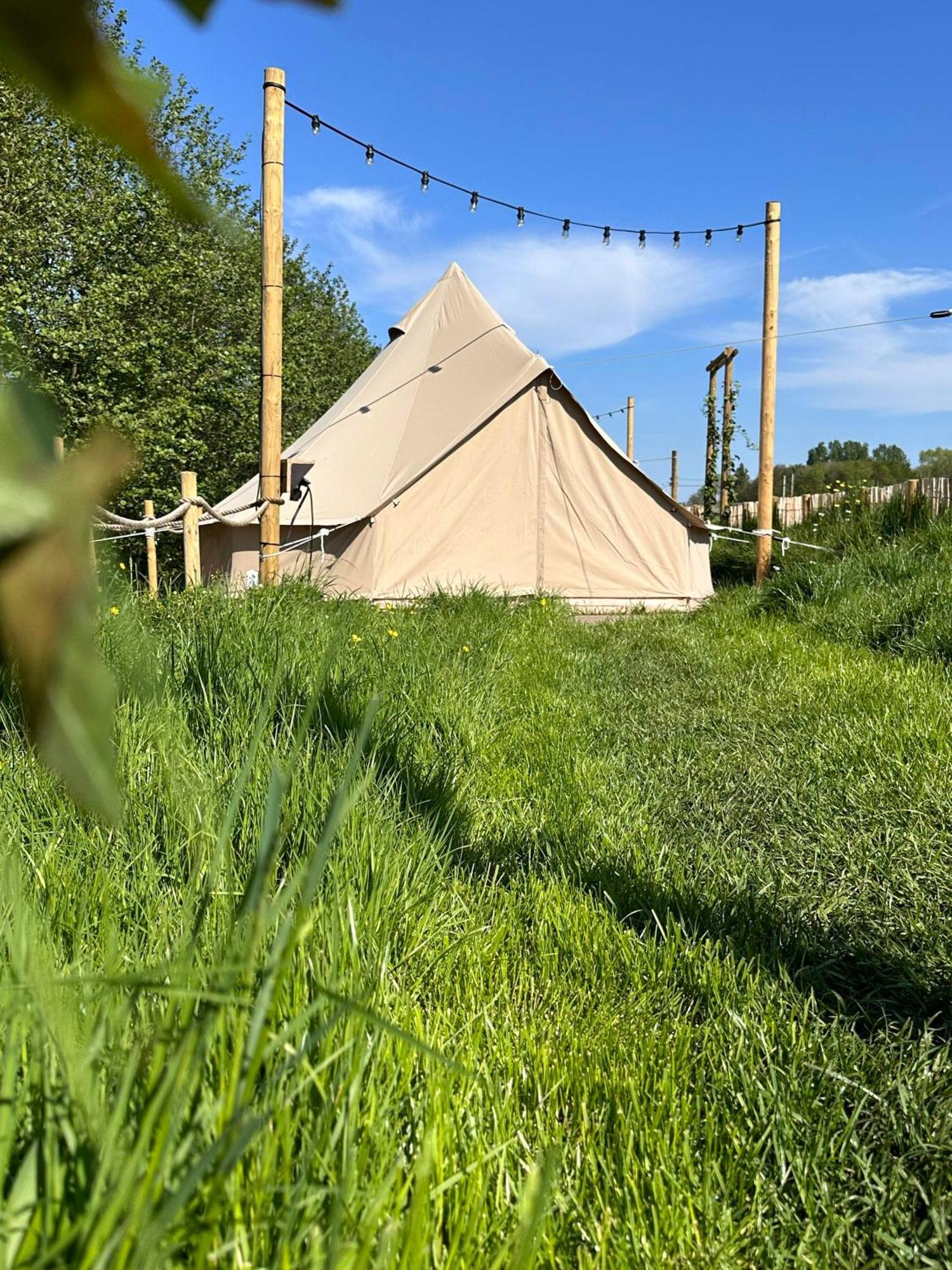Glamping De Hof Van Eeden Warmond Exteriér fotografie